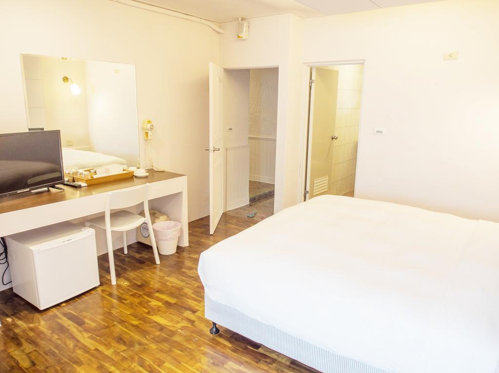 Summer Aura B&B Shanjiao 객실 사진